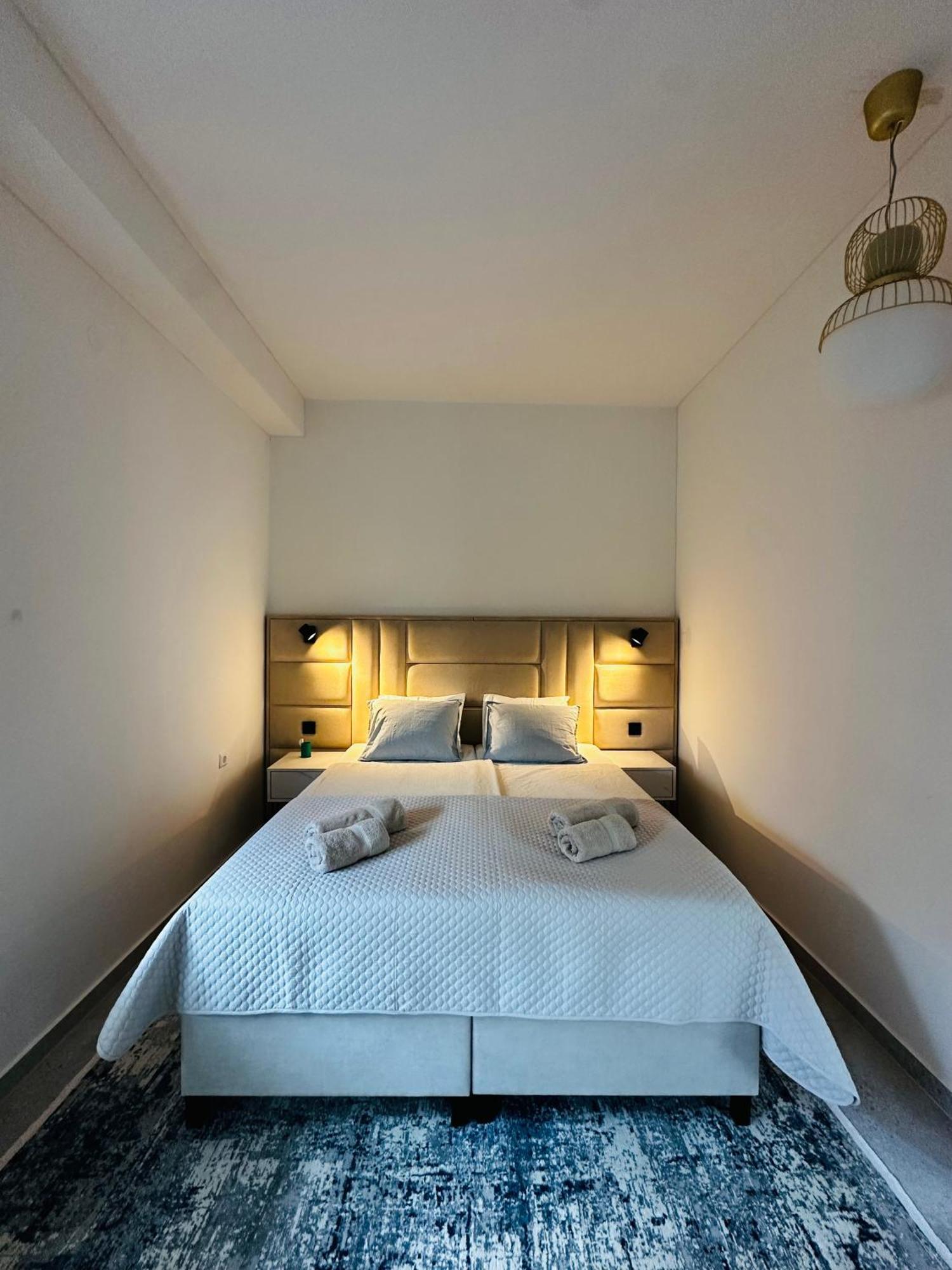 Apartments Zora Trogir Exterior photo